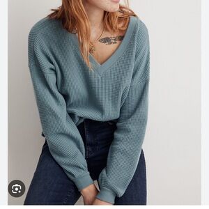 Madewell Waffle Knit V-Neck Long-Sleeve Sweater - Blue - M